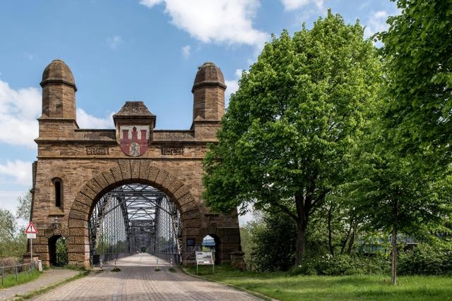 某企業(yè)采購(gòu)管理難題靠它解決，采購(gòu)管理系統(tǒng)選它值不值？